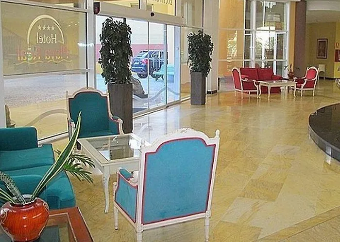 Playa Real Отель 4*